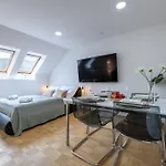 Appartement Kip Old Town Modern With Parking & Ac By Easybnb Premium