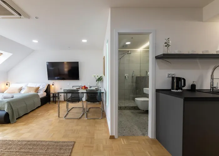 Kip Old Town Modern With Free Parking & Ac Daire *