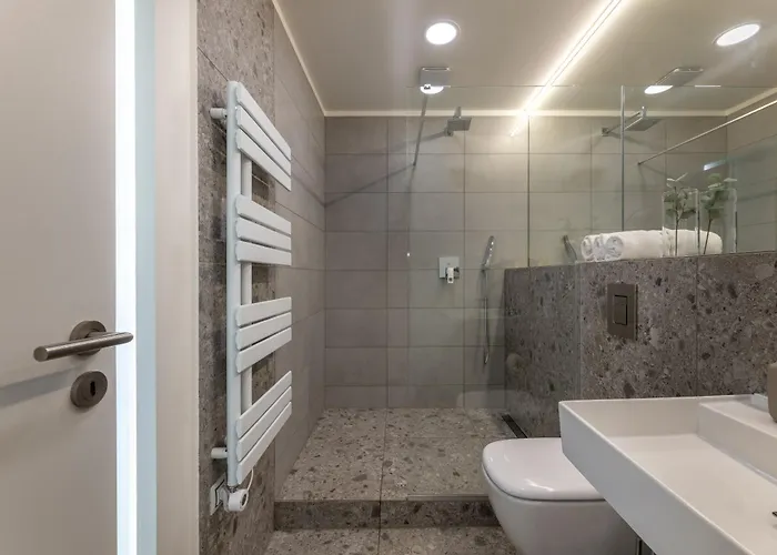 Kip Old Town Modern With Free Parking & Ac Daire Prag