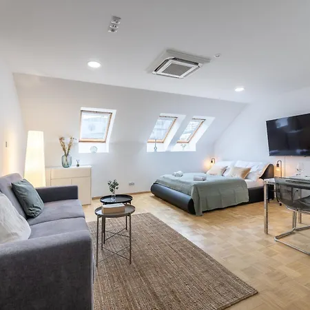 Kip Old Town Modern With Free Parking & Ac * Praha